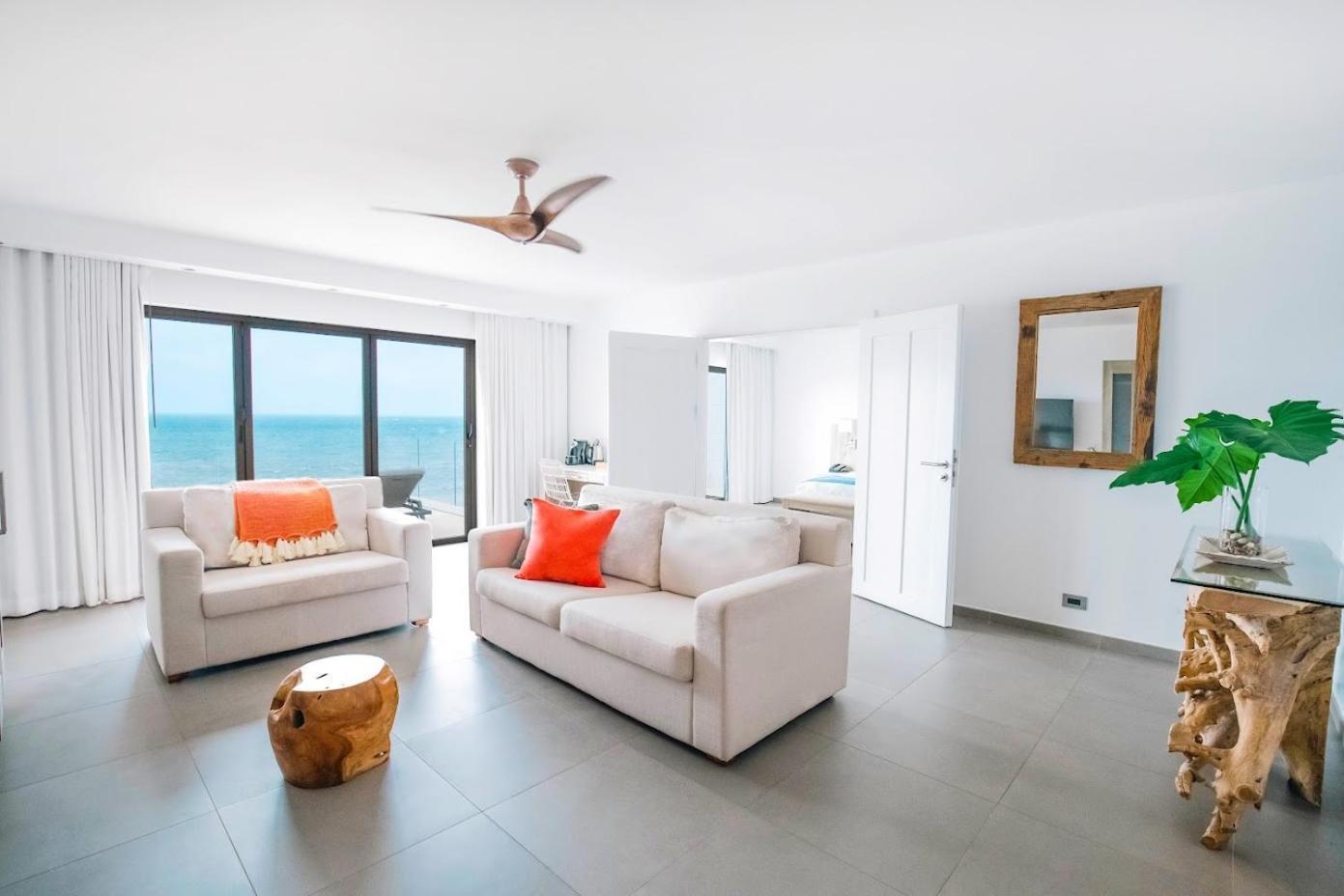 Resort Hodges Bay & Spa, An Hq Luxury & Residences 4*
