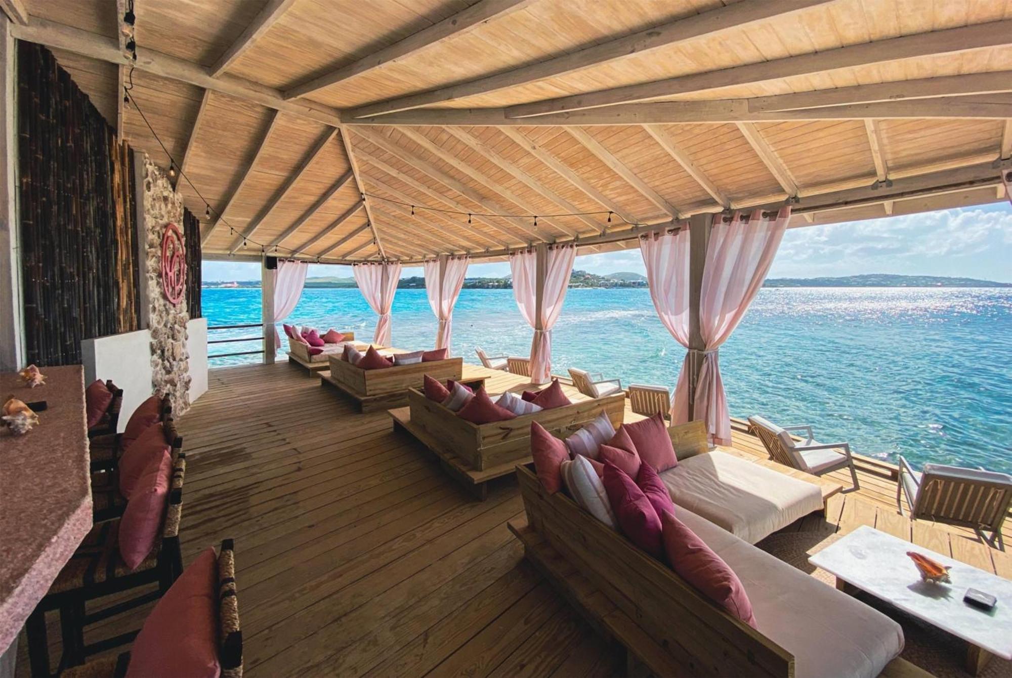 Hodges Bay & Spa, An Hq Luxury & Residences 4* St. John's