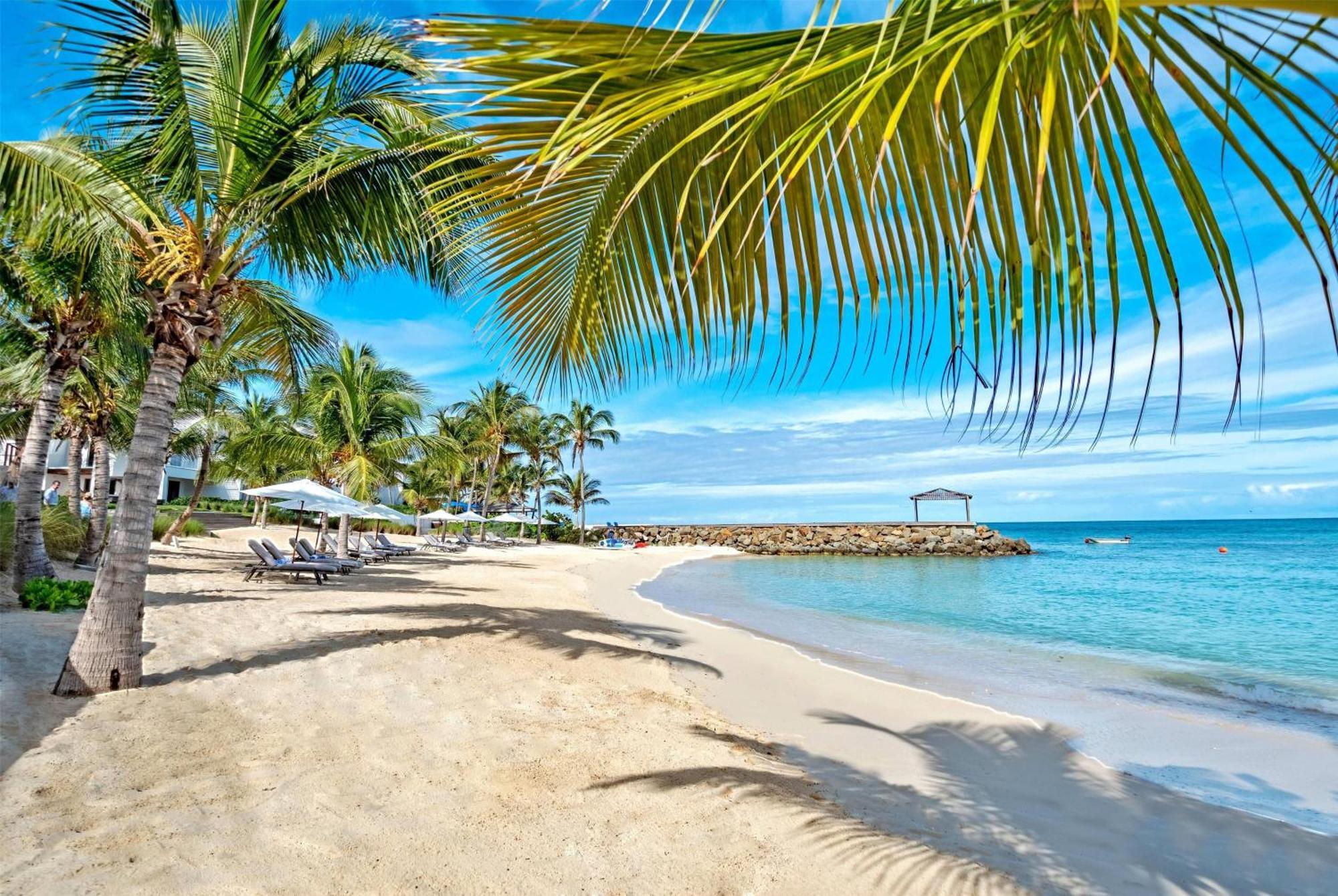 Resort Hodges Bay & Spa, An Hq Luxury & Residences 4*