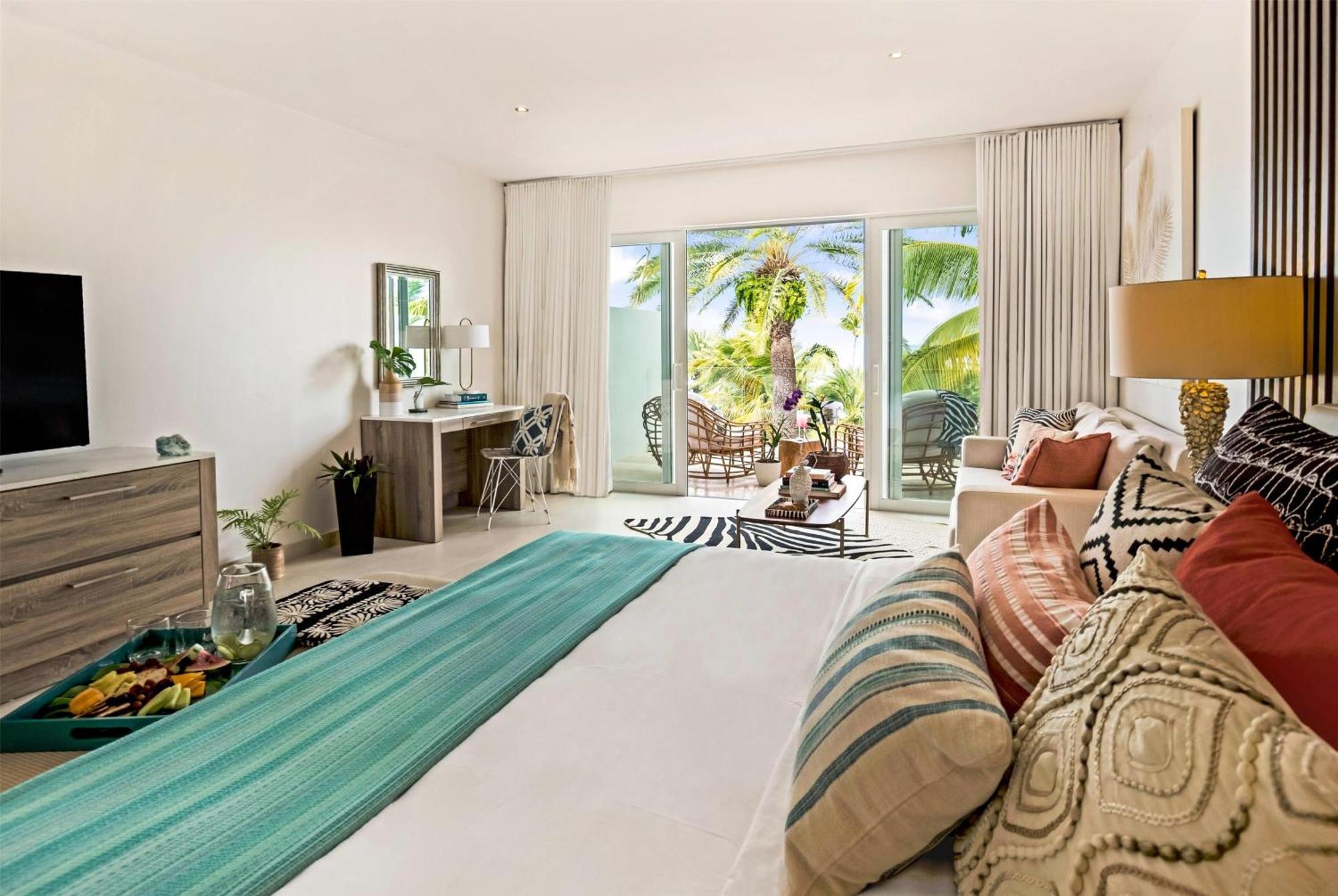 Hodges Bay & Spa, An Hq Luxury & Residences 4* St. John's