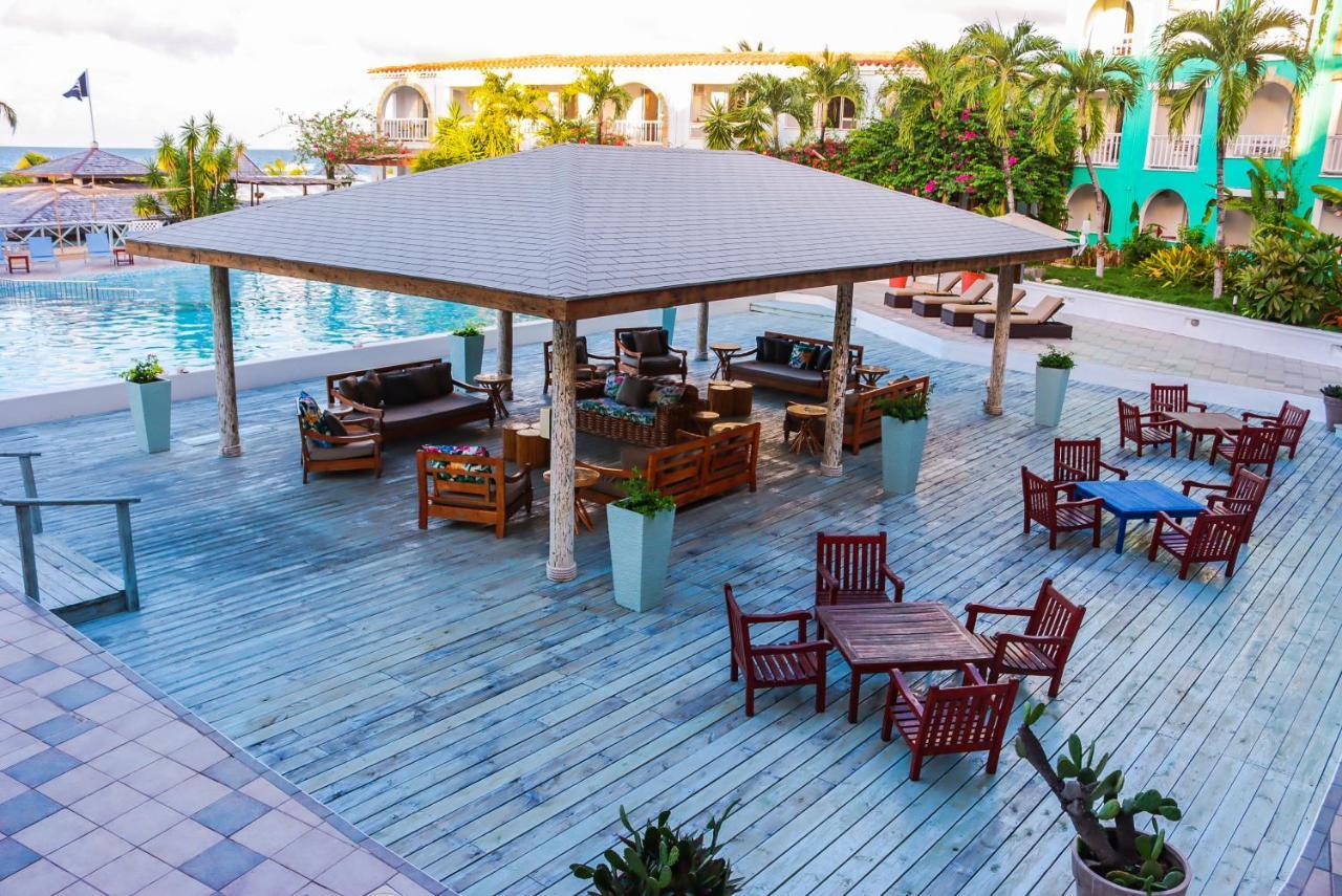 Hotel Ocean Point & Adults Only St. John's