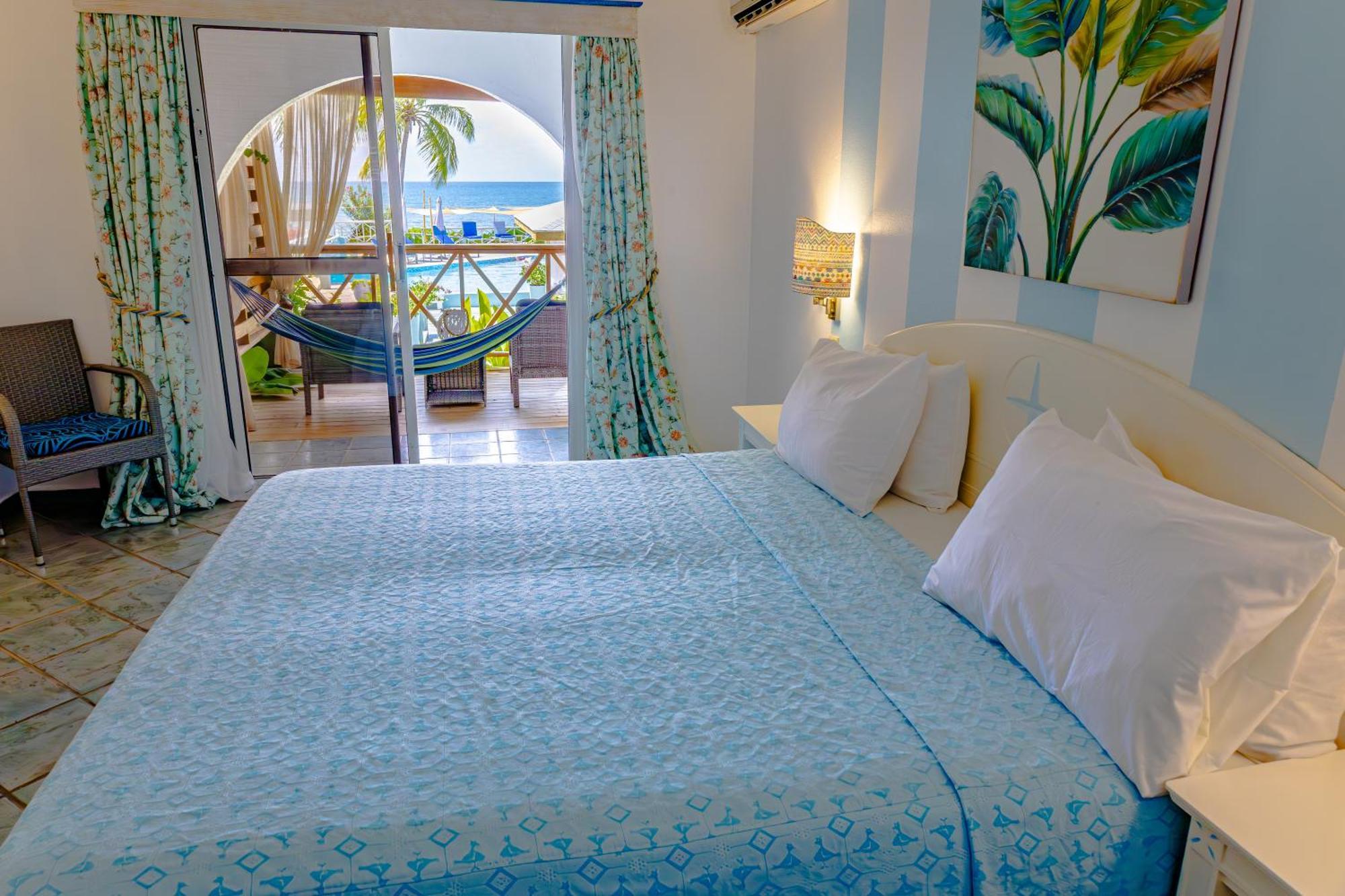 Ocean Point & Adults Only 4* St. John's