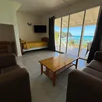 Trafalgar Apartments - Unit #15 Starfish Villa