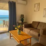 Trafalgar Apartments - Unit #15 Starfish Villa