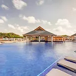 Royalton Antigua, An Autograph Collection All-Inclusive Resort