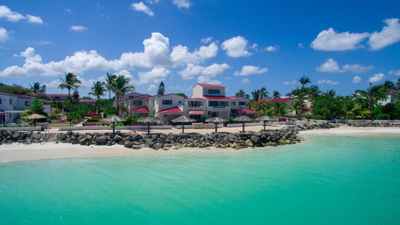 Antigua Village
