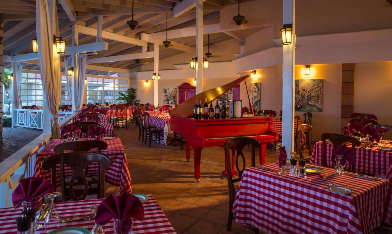 Resort Pineapple Club (adults Only)