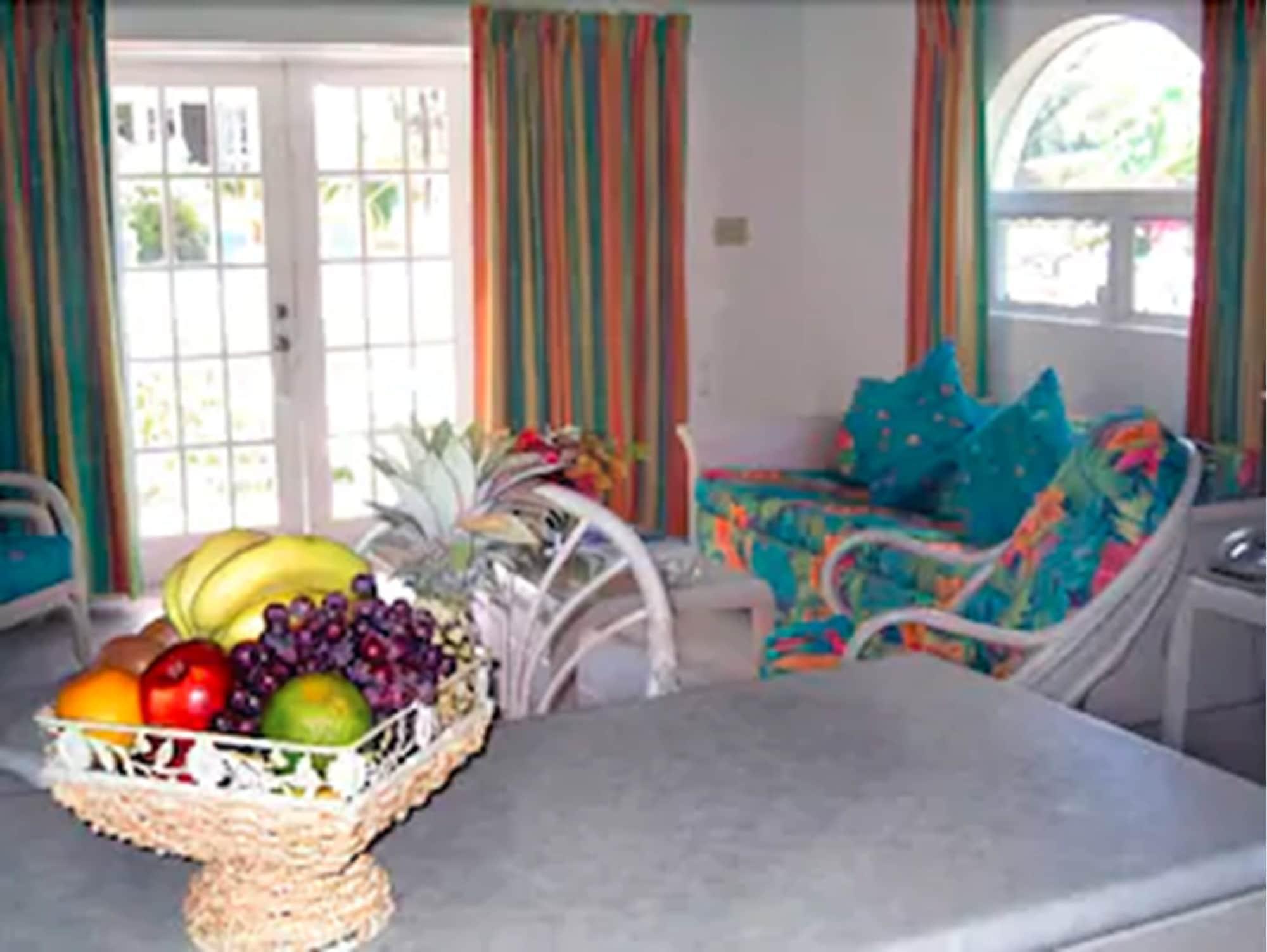 Dickenson Bay Aparthotel 3*