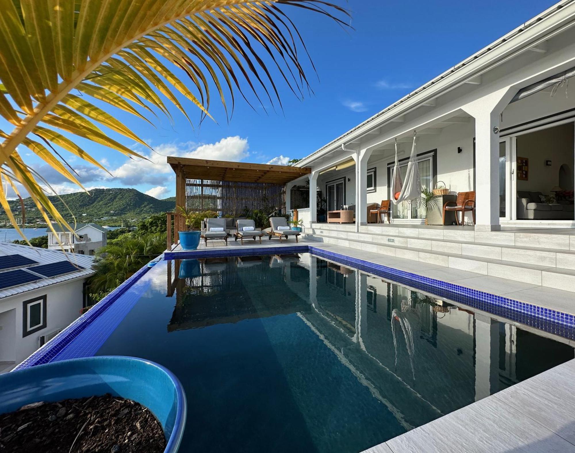 The White House Villa