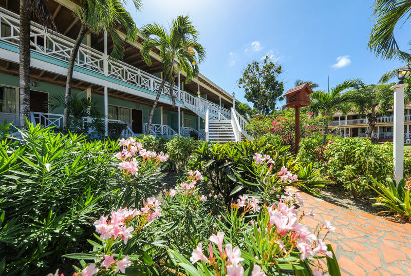 Pineapple Club (adults Only) Long Bay