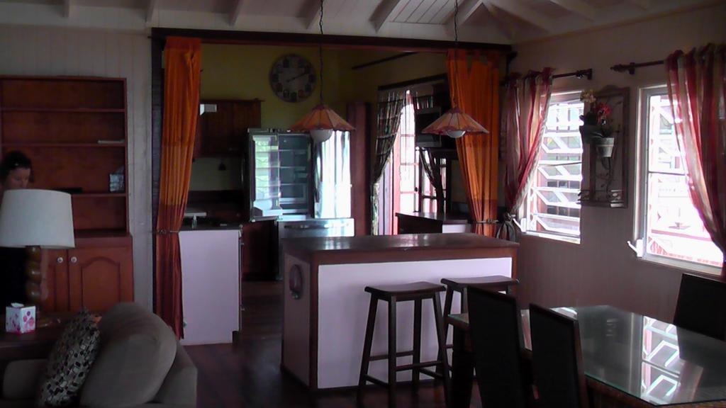 Villa Lumpers, Galleon Beach English Harbour