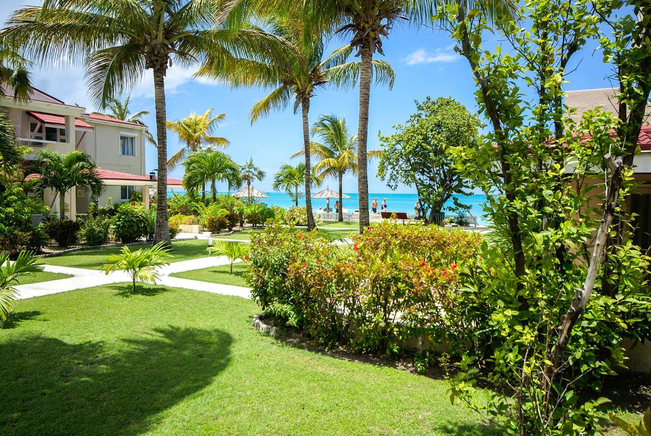 Antigua Village Resort 3*