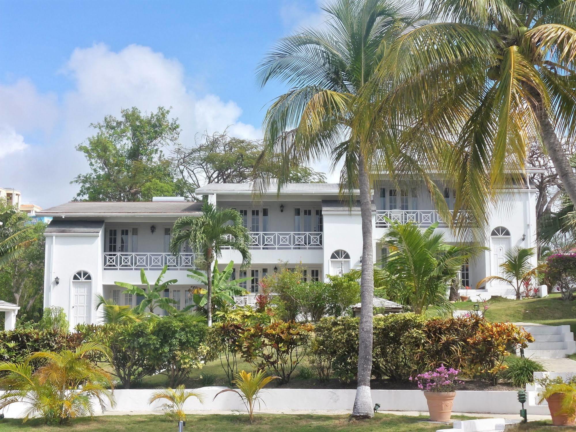 Dickenson Bay Aparthotel Cedar Grove