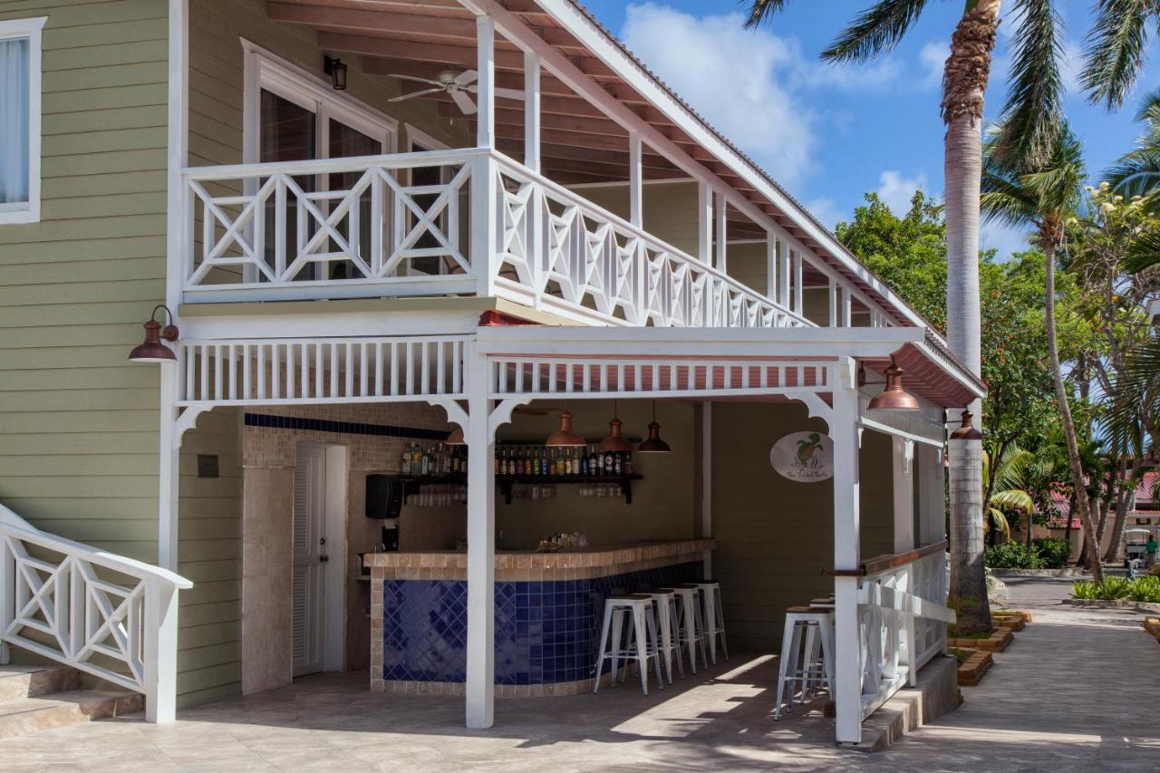 Pineapple Club (adults Only) Long Bay
