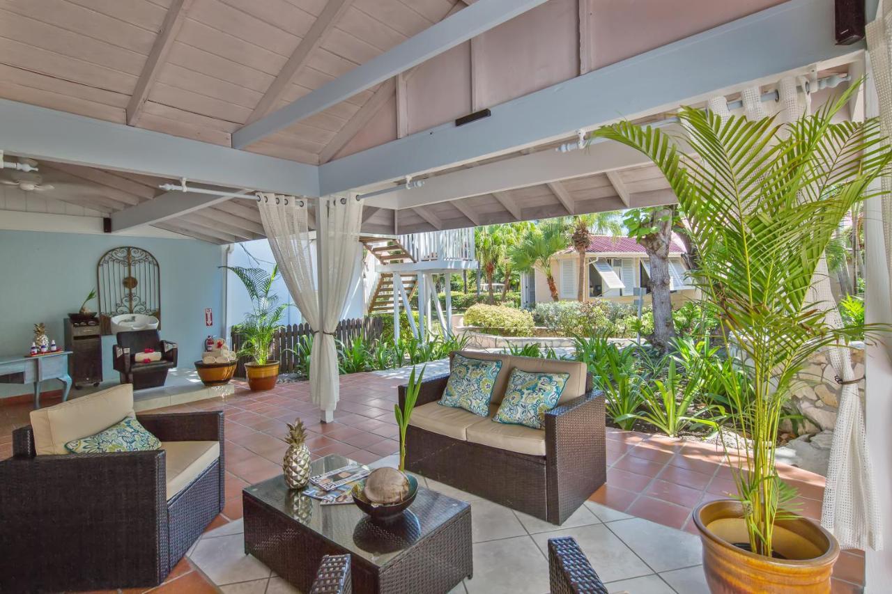 Resort Pineapple Club (adults Only)