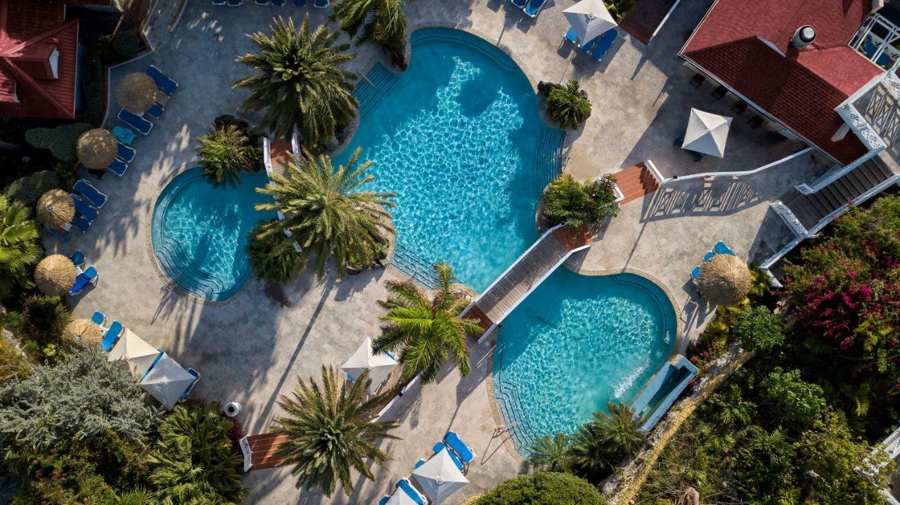 Pineapple Club (adults Only) Resort
