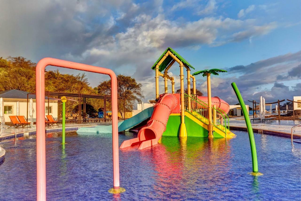Resort Royalton Antigua, An Autograph Collection