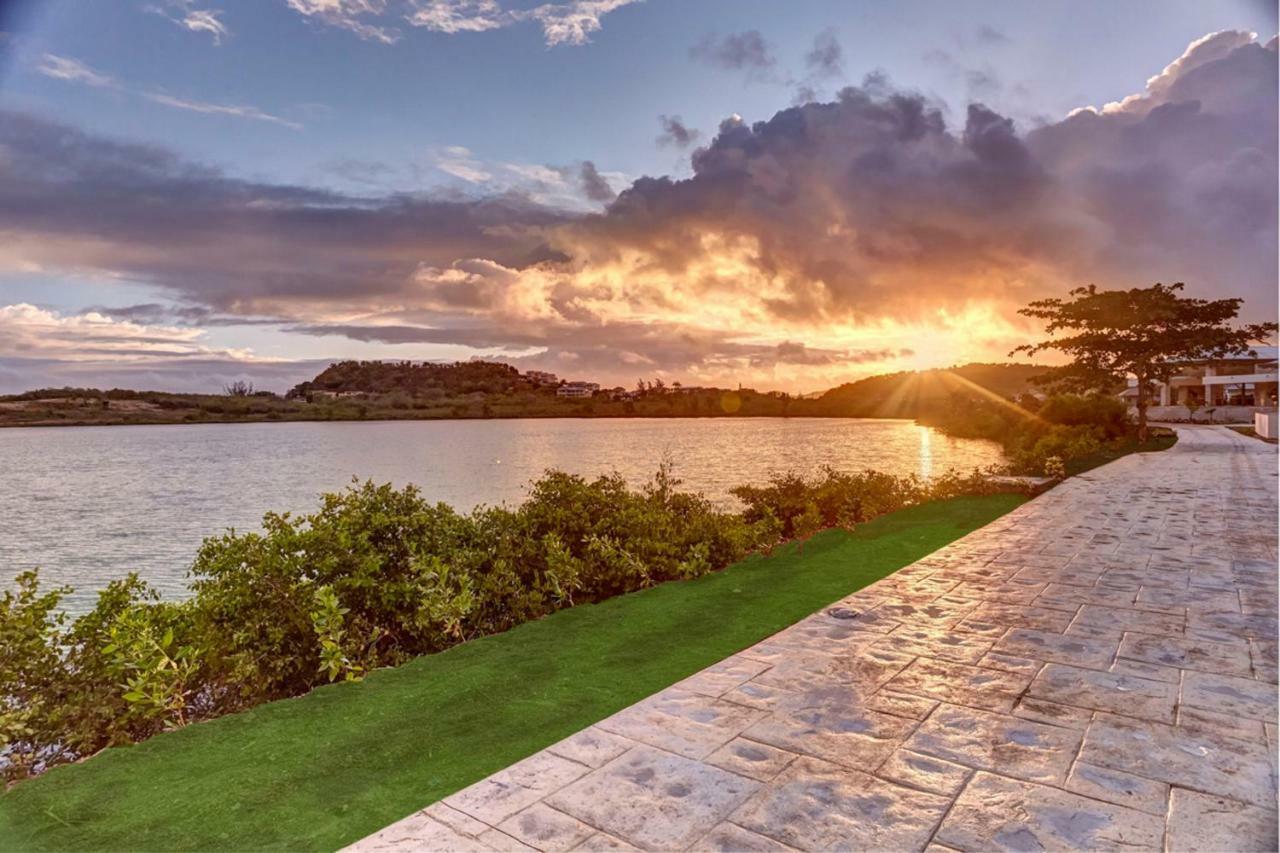 Royalton Antigua, An Autograph Collection