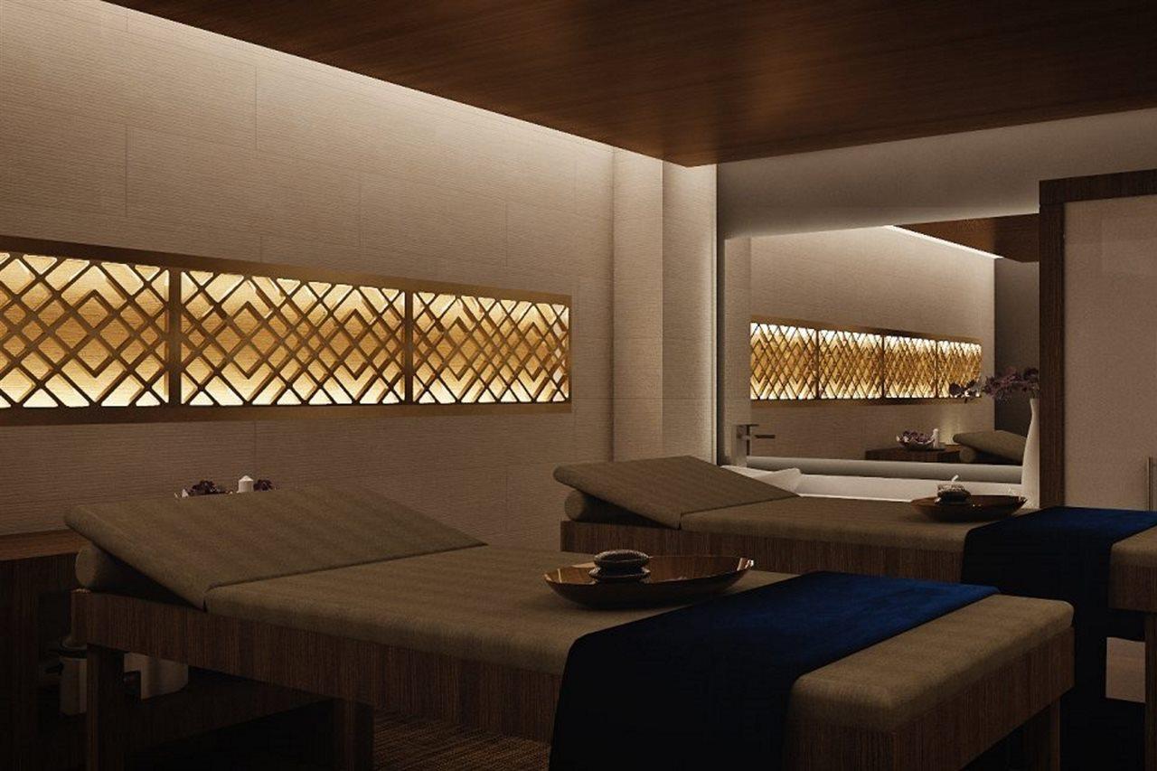 Resort Royalton Antigua, An Autograph Collection 5*