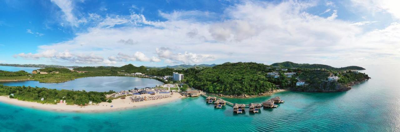Resort Royalton Antigua, An Autograph Collection