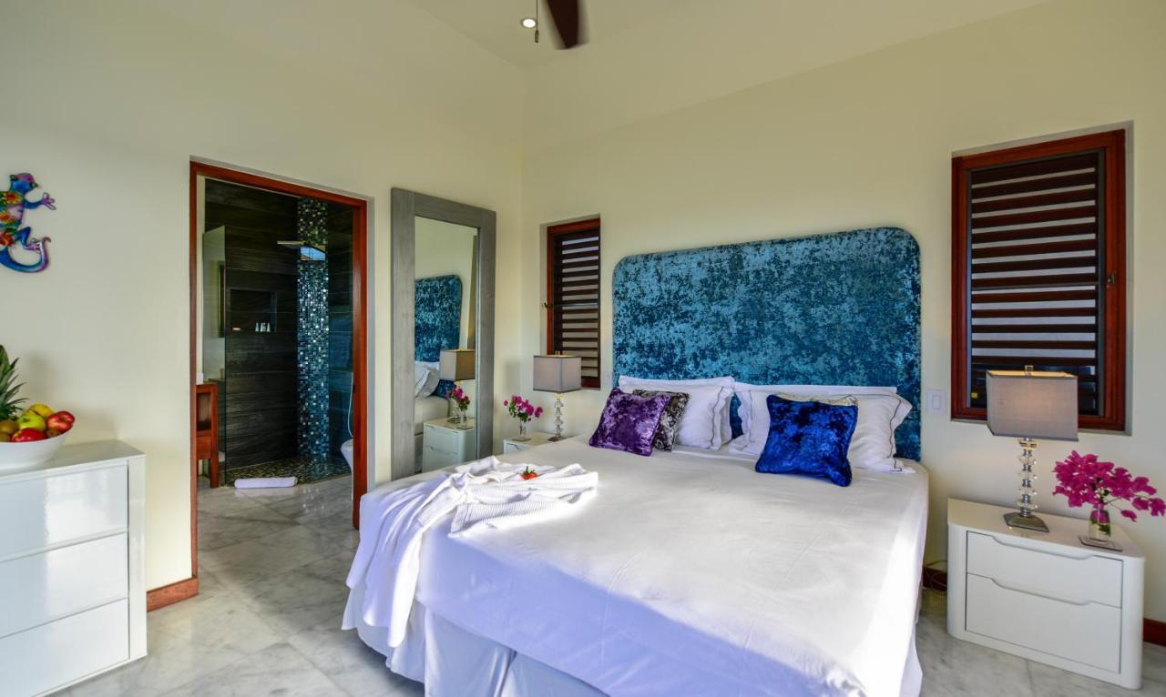 The Hideaway At Hughes Point *