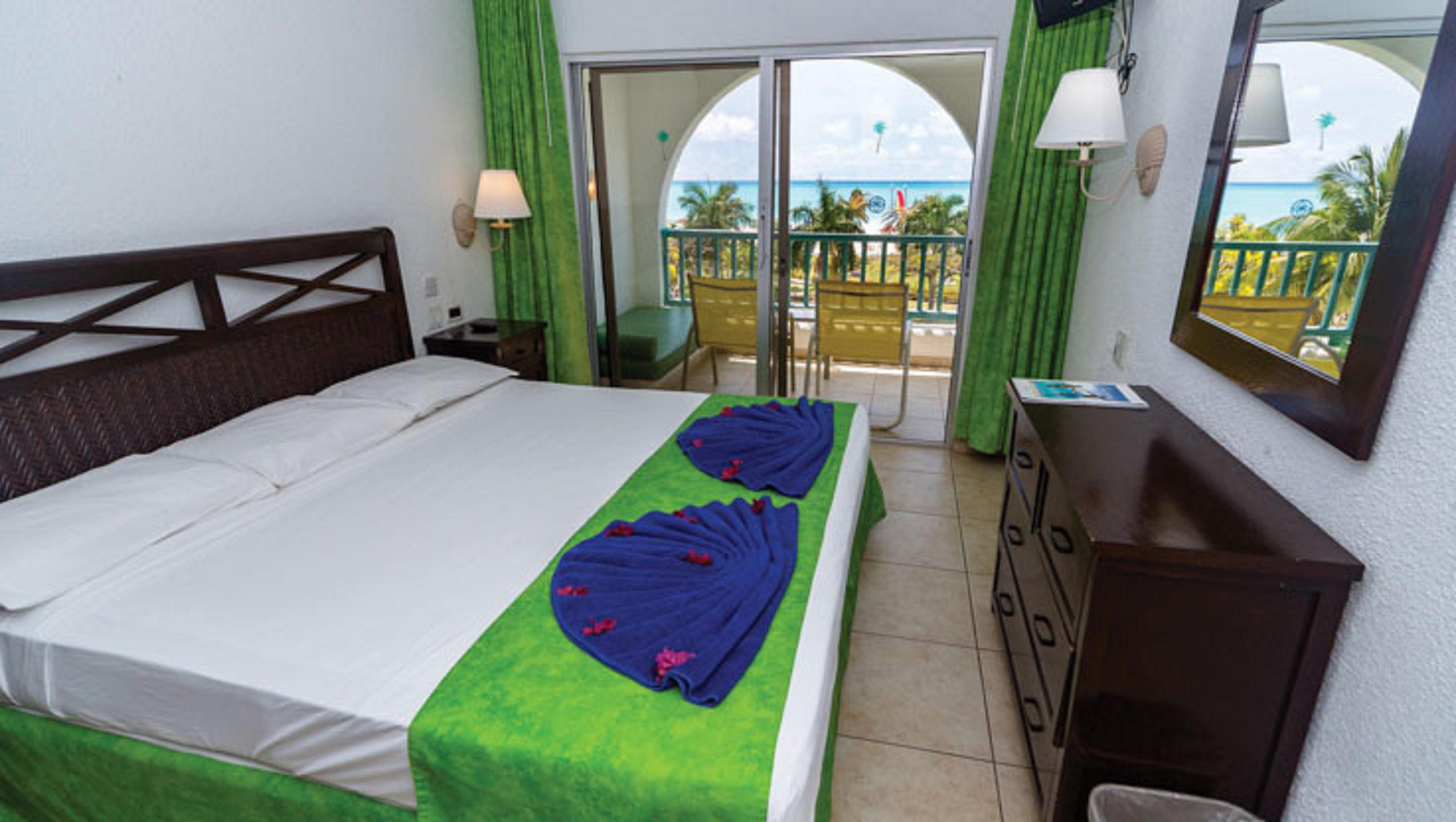 Hotel Jolly Antigua 3*